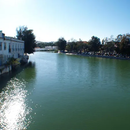 3 Bedrooms At 700 M Away From The Beach With View Terrace And Wifi Lejlighed Albufeira