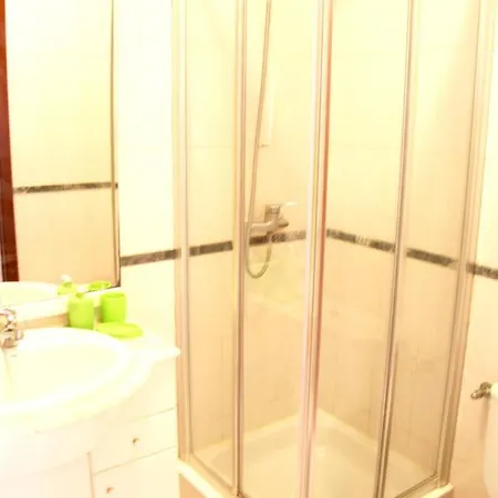 Apartmán 3 Bedrooms At 700 M Away From The Beach With View Terrace And Wifi