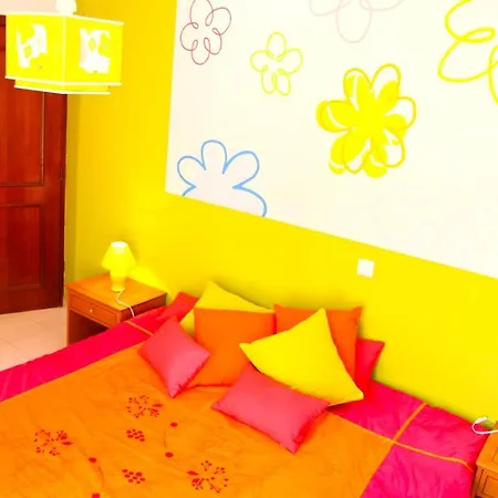 3 Bedrooms At 700 M Away From The Beach With View Terrace And Wifi Apartment Albufeira